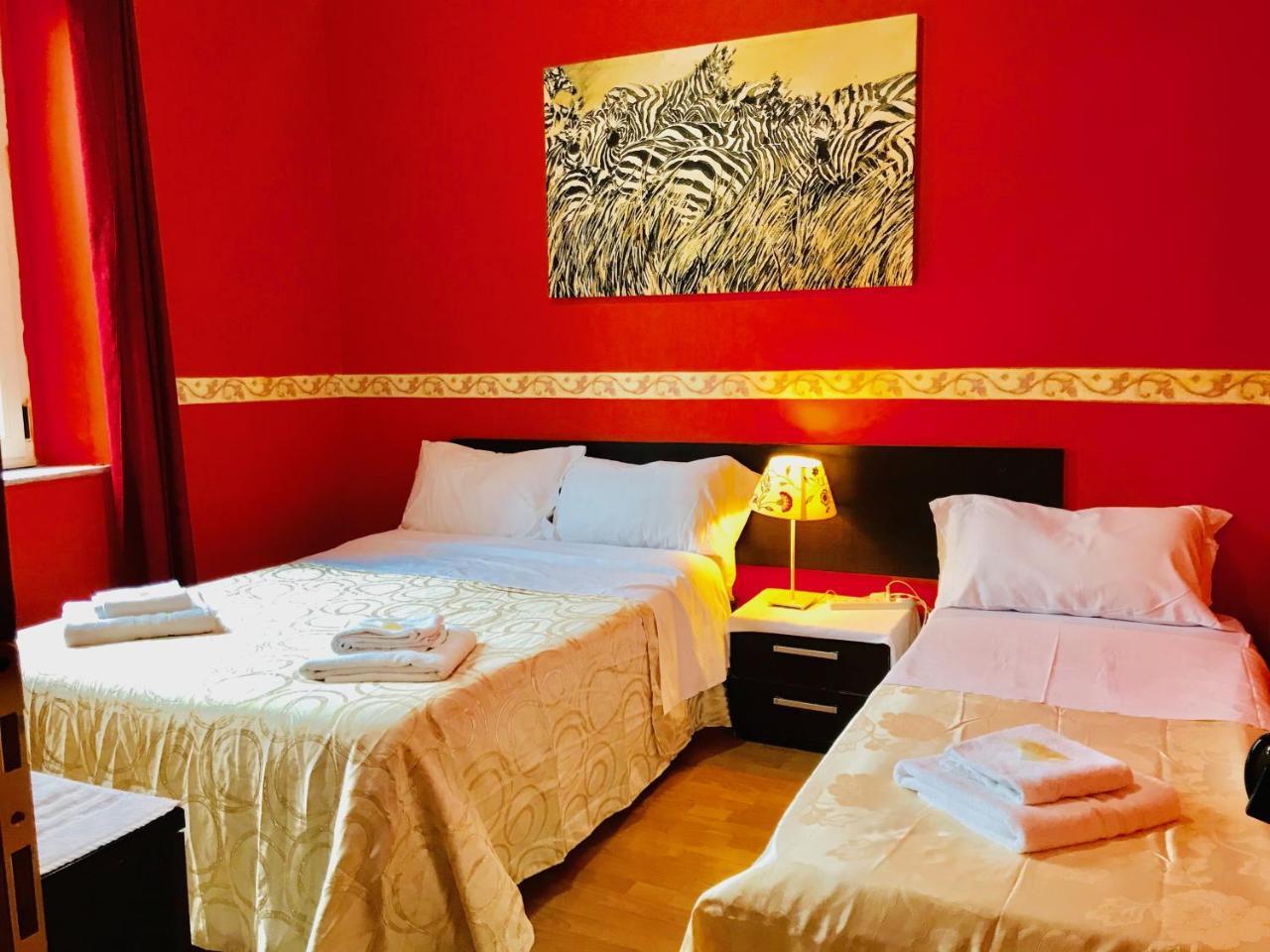 When In Rome Accommodation ภายนอก รูปภาพ