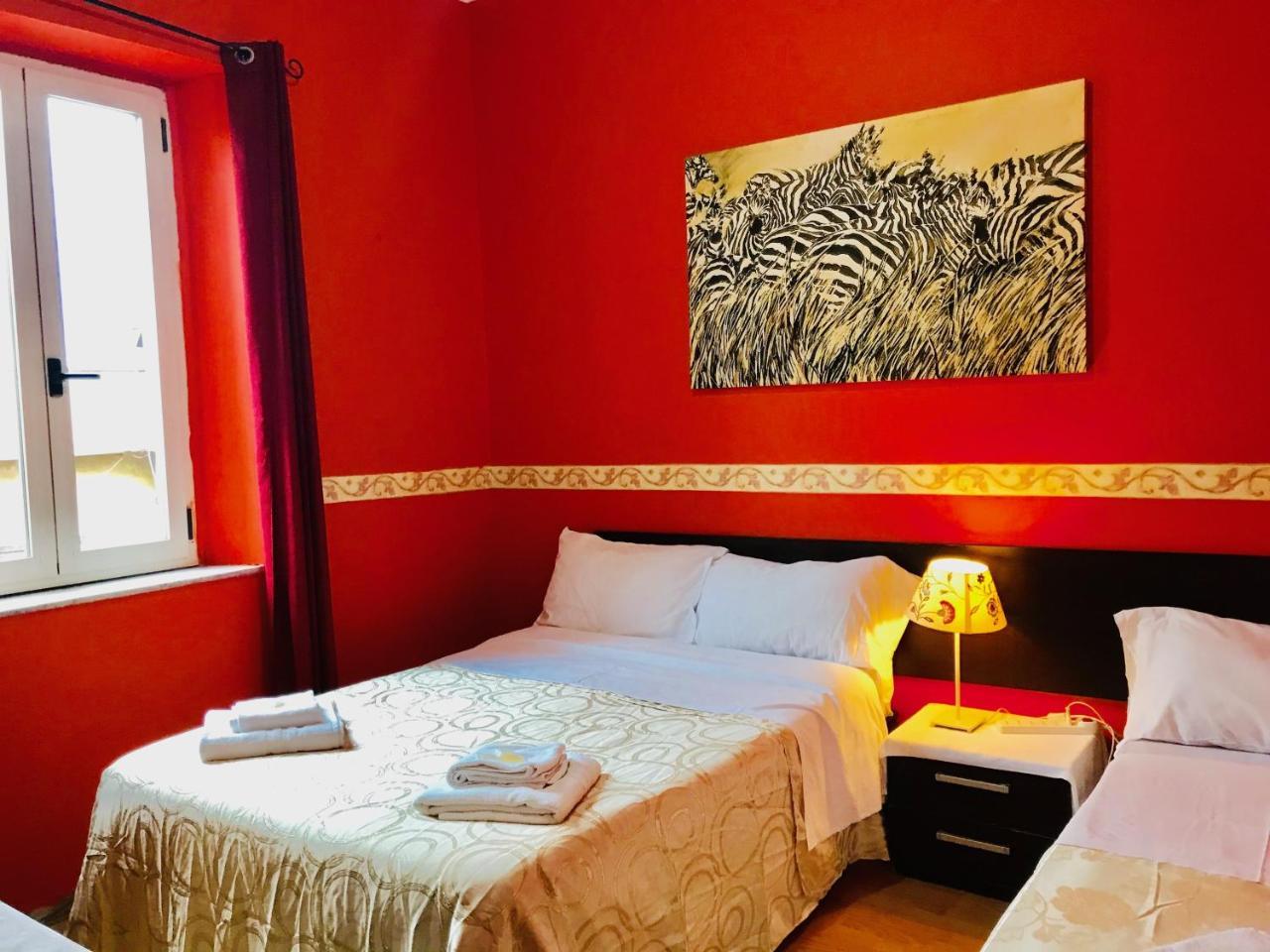 When In Rome Accommodation ภายนอก รูปภาพ