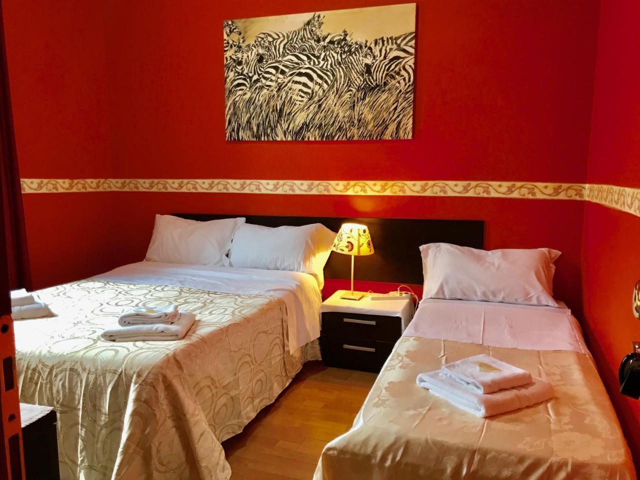 When In Rome Accommodation ภายนอก รูปภาพ